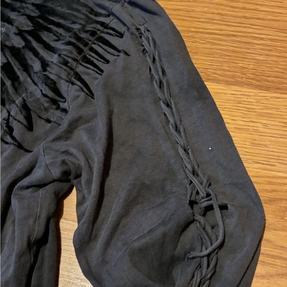 Affliction top - long sleeve - ripped sleeve design - Picture 5 of 6